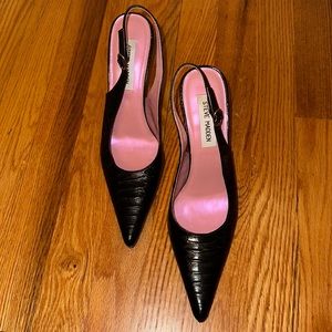 Steve Madden black leather sling back heel size 7 1/2